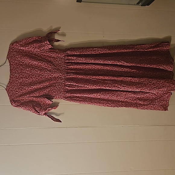 NWT Red and White Dress. Women's size Small. - Picture 6 of 10